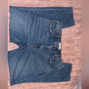 Abercrombie & Fitch Skinny High Rise Jeans. Size 6/28. Perfect condition.
